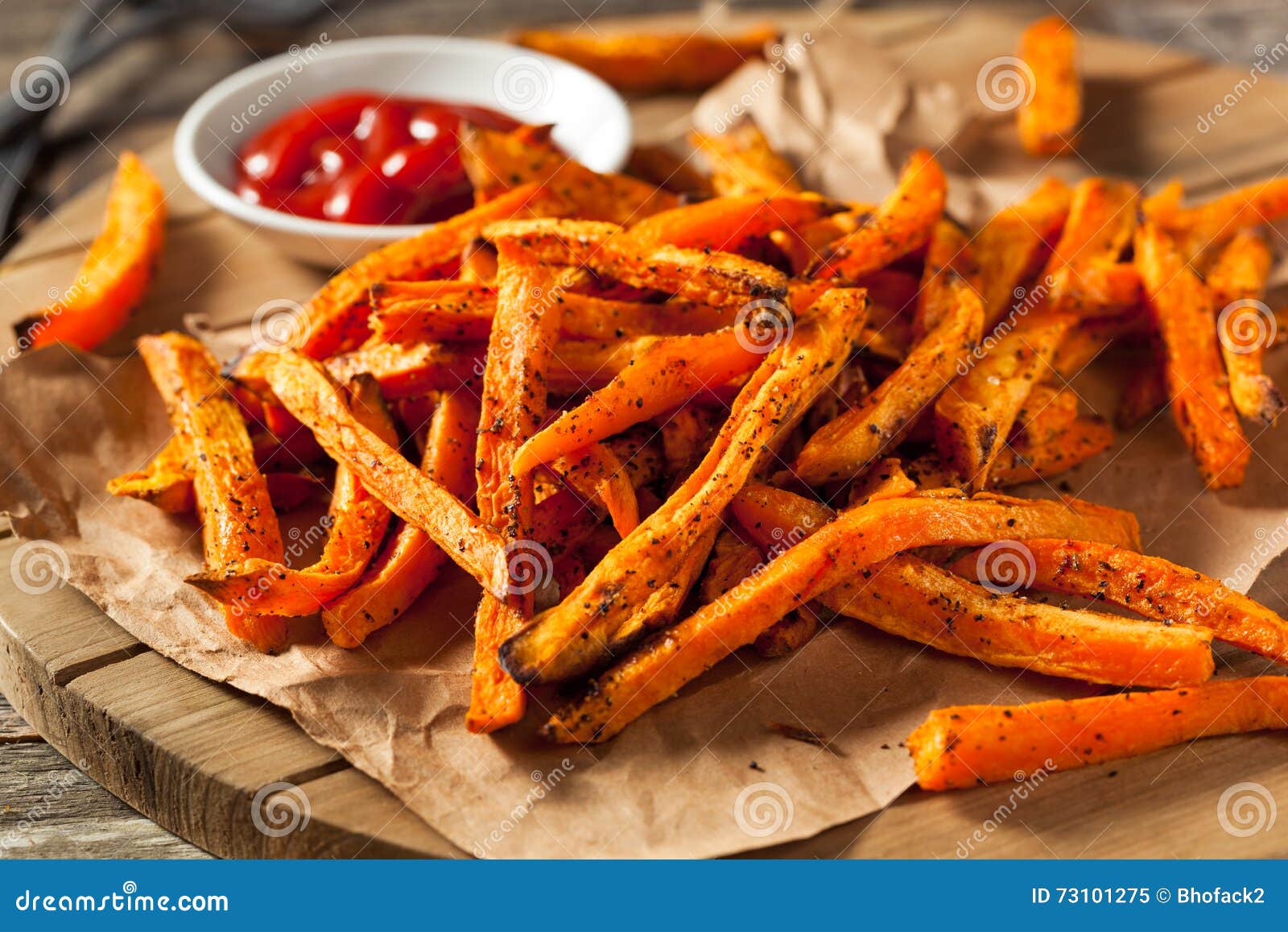 healthy homemade baked sweet potato fries
