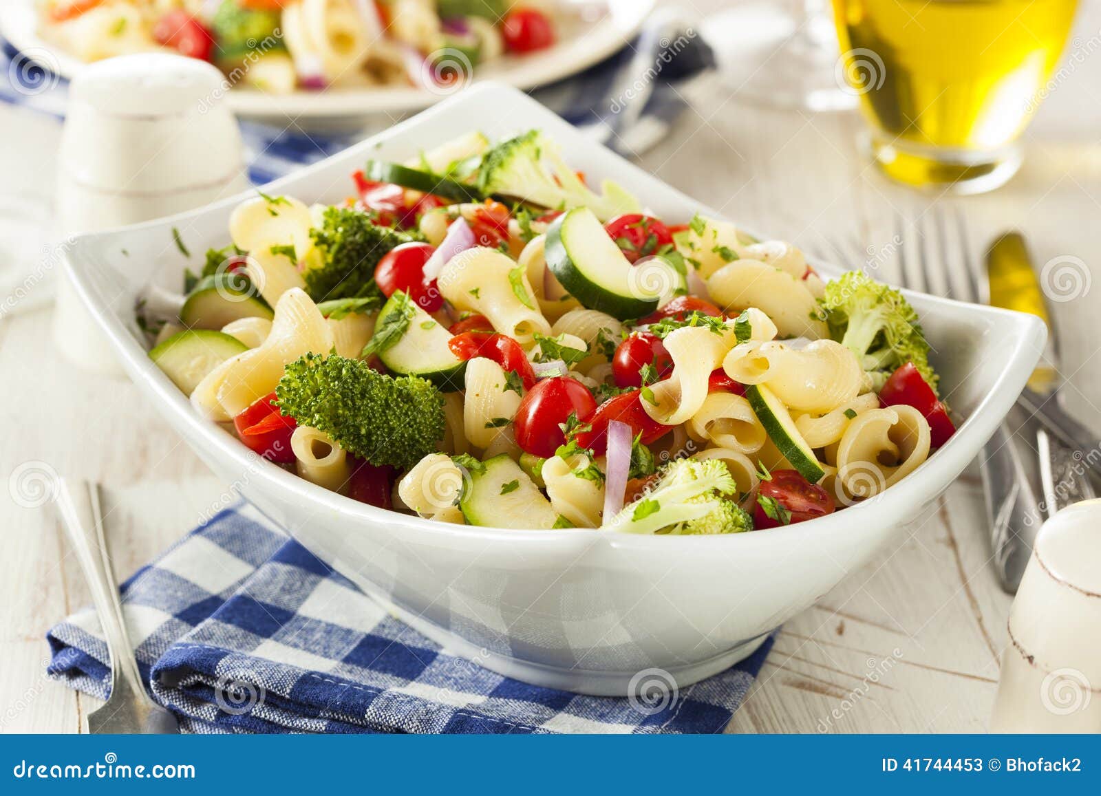 Healthy Homemade Pasta Salad Stock Image - Image of cuisine, herb: 41744453