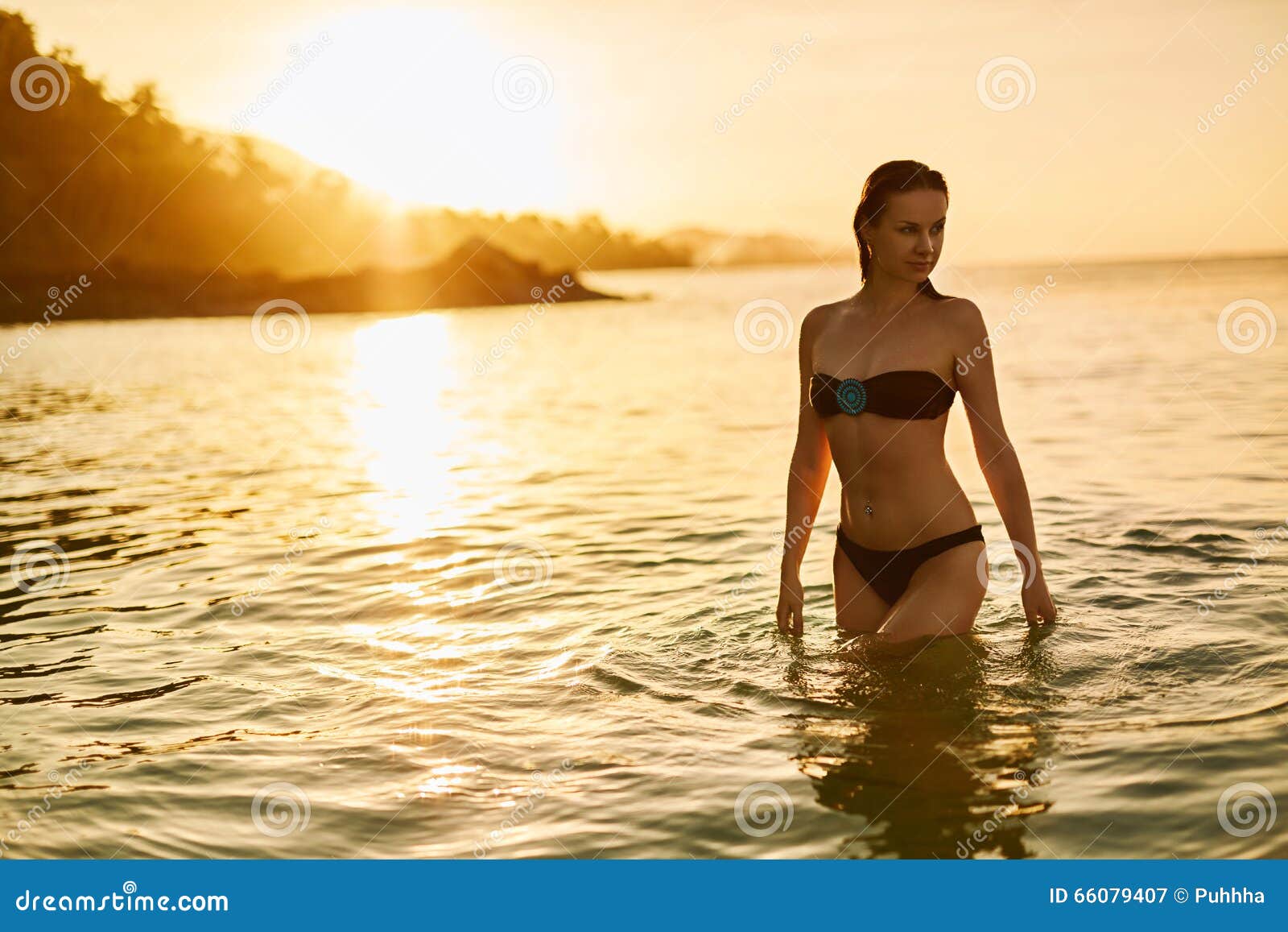 Healthy Lifestyle Woman Standing In Sea At Sunset Summer Vacations Stock Image Image Of Black Holidays 66079407