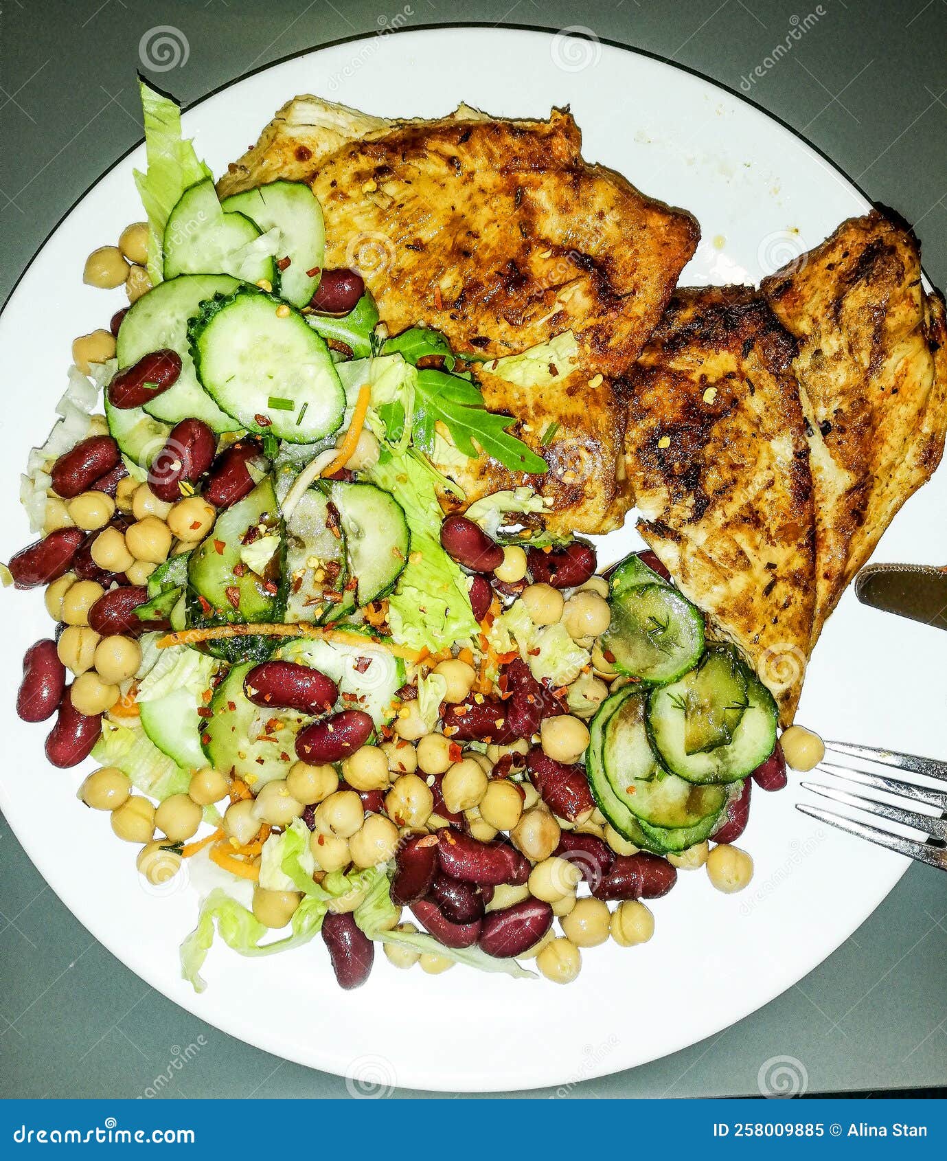 healthy lunch salad with chicken for a fitness diet