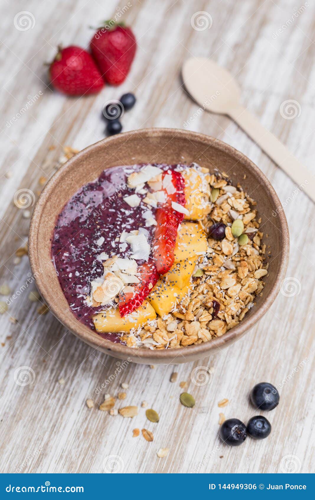 Healthy Mango and Strawberry Dessert with Oat and Yogurt Stock Photo Image of cuisine, mango
