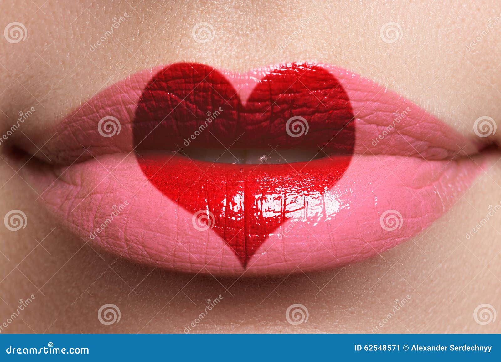 Featured image of post Kiss Images For Love Lips - Find gifs with the latest and newest hashtags!