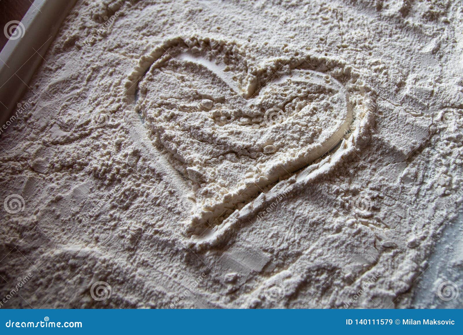 Heart of Flour on a White Plate Stock Image - Image of nature, heart ...