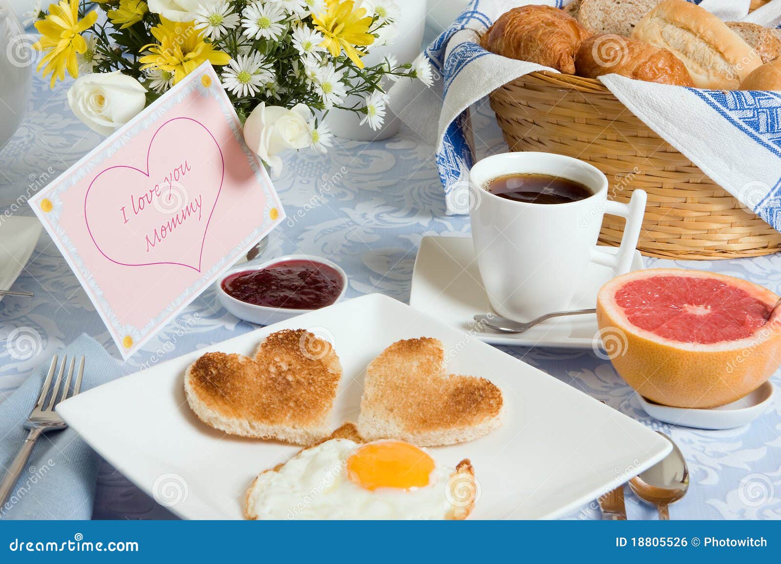 Heart shaped toast stock photo. Image of mothers, croissant - 18805526