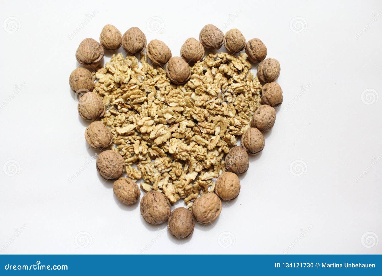 A heart of walnuts stock photo. Image of nutrition, harvest 134121730