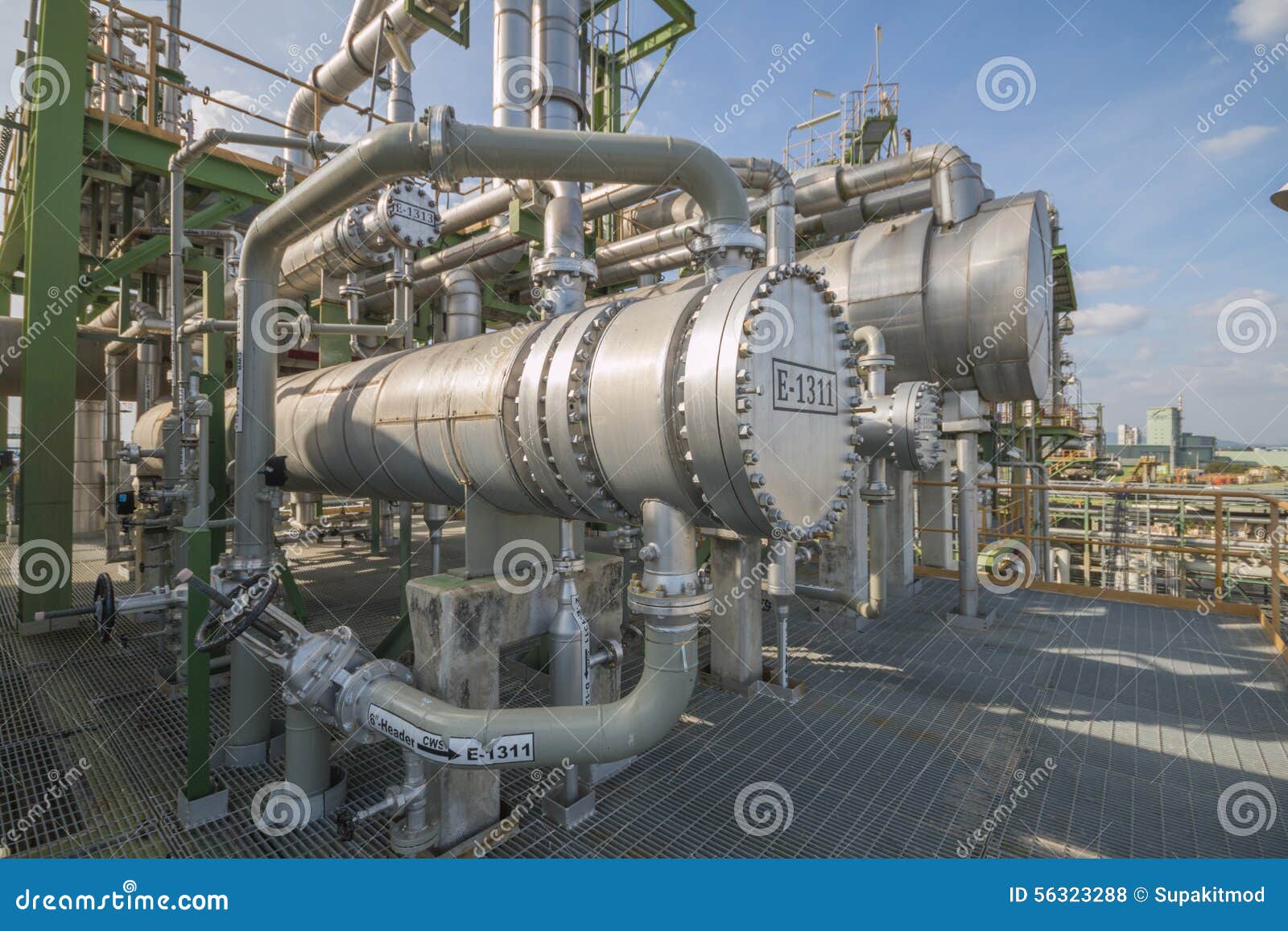 Heat Exchanger In Refinery Plant Stock Photo - Image: 56323288