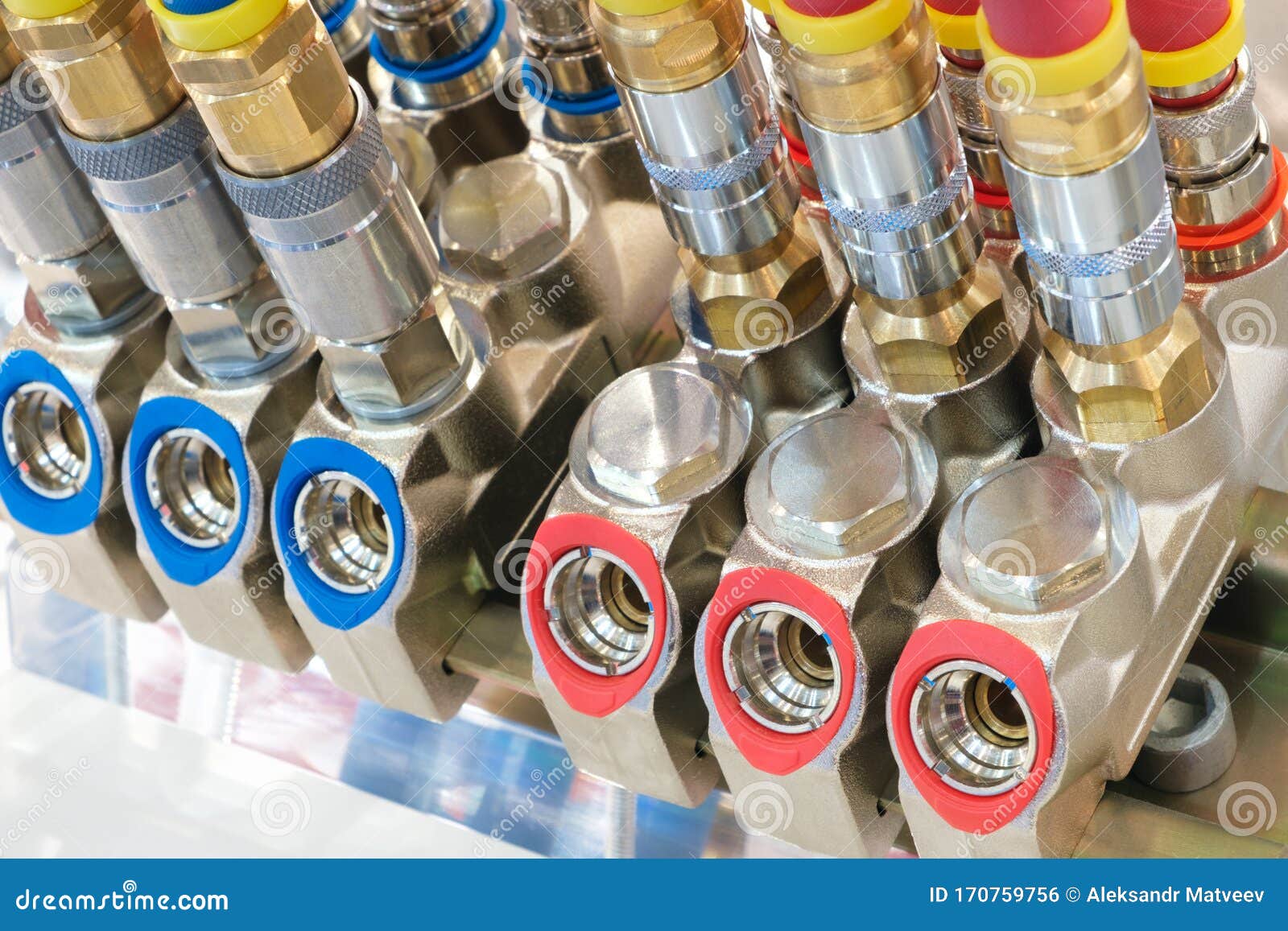 Heating and Cooling High Pressure Air System for the Production of PVC