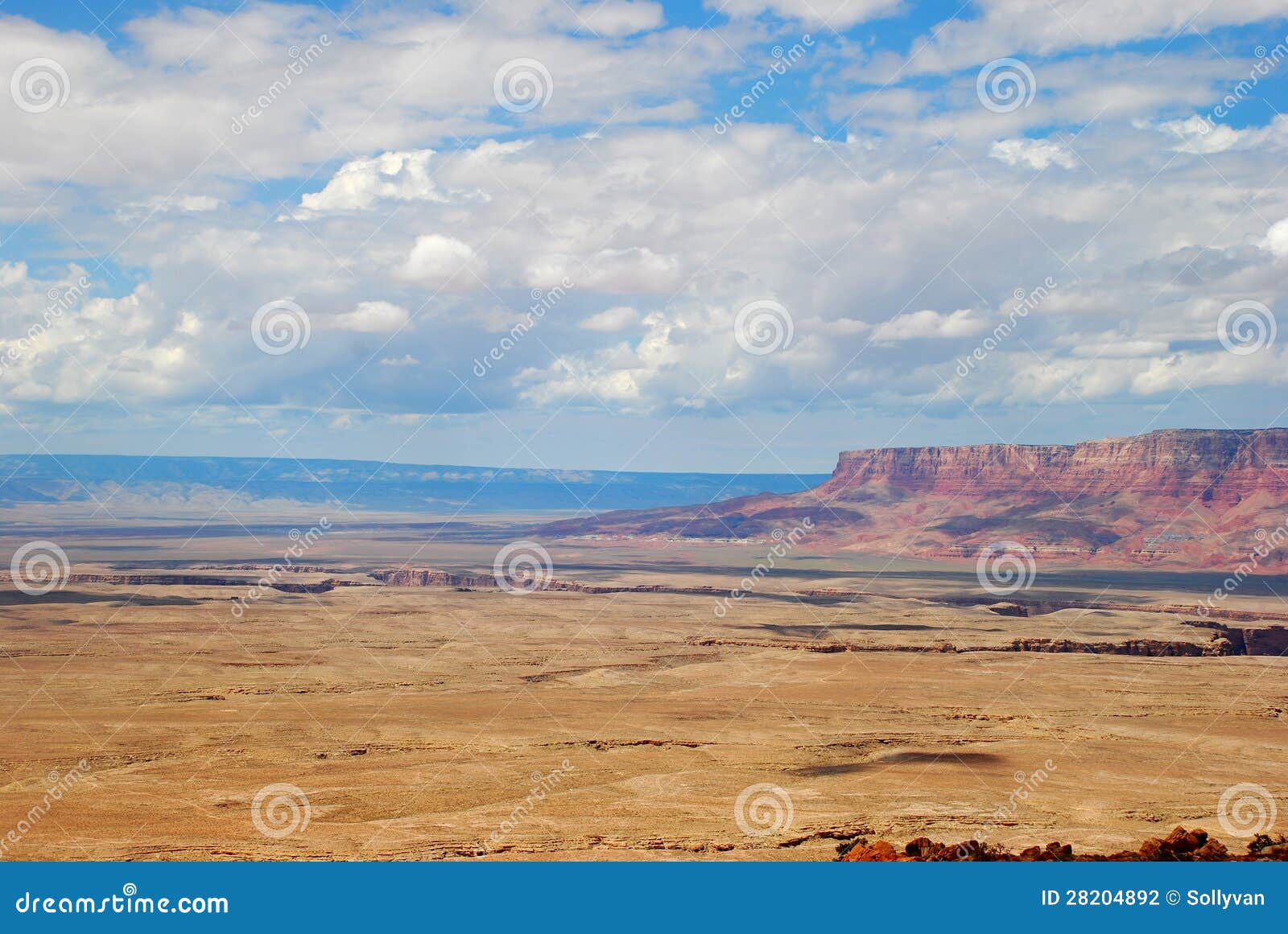 heavenly view of plains and plateaus of arizona