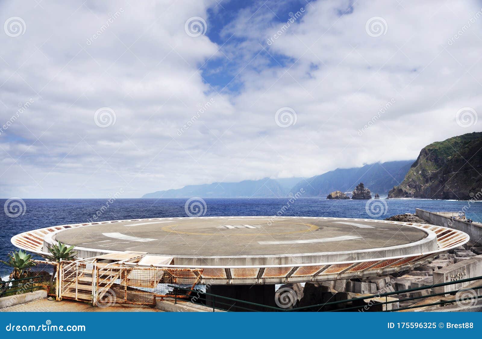 Heliport in the Ocean of Madeira Stock Image Image of chopper