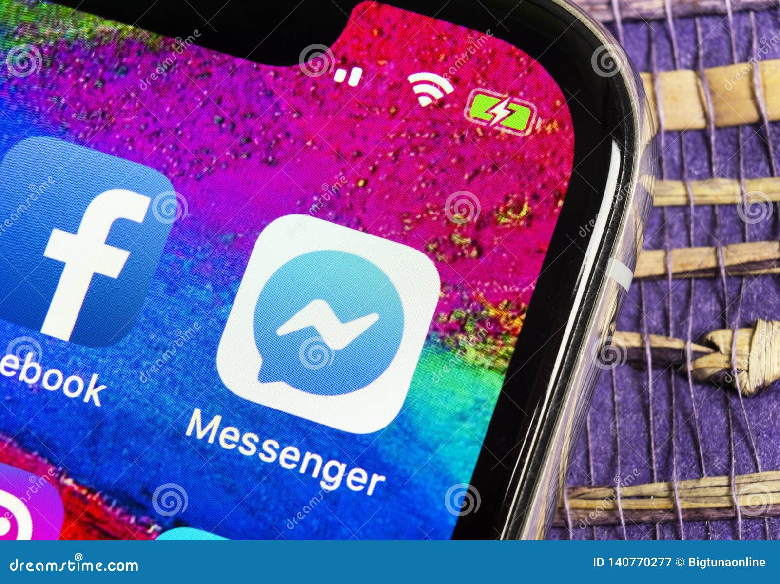 1 063 Facebook Messenger Icon Photos Free Royalty Free Stock Photos From Dreamstime 1 063 Facebook Messenger Icon Photos Free Royalty Free Stock Photos From Dreamstime