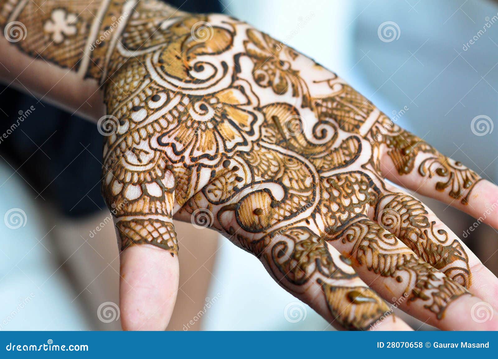 Henna on Hands stock photo. Image of people, curve, decorative 28070658