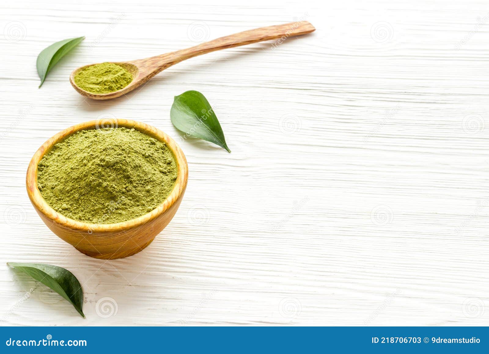 Henna Powder in Wooden Bowl with Green Leaves. Herbal Natural Hair Dye  Stock Image - Image of green, medicinal: 218706703