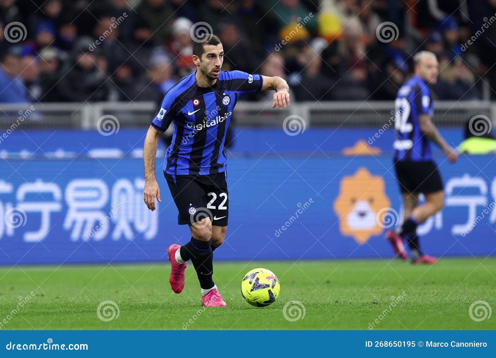 Henrikh mkhitaryan Stock Photos, Royalty Free Henrikh mkhitaryan