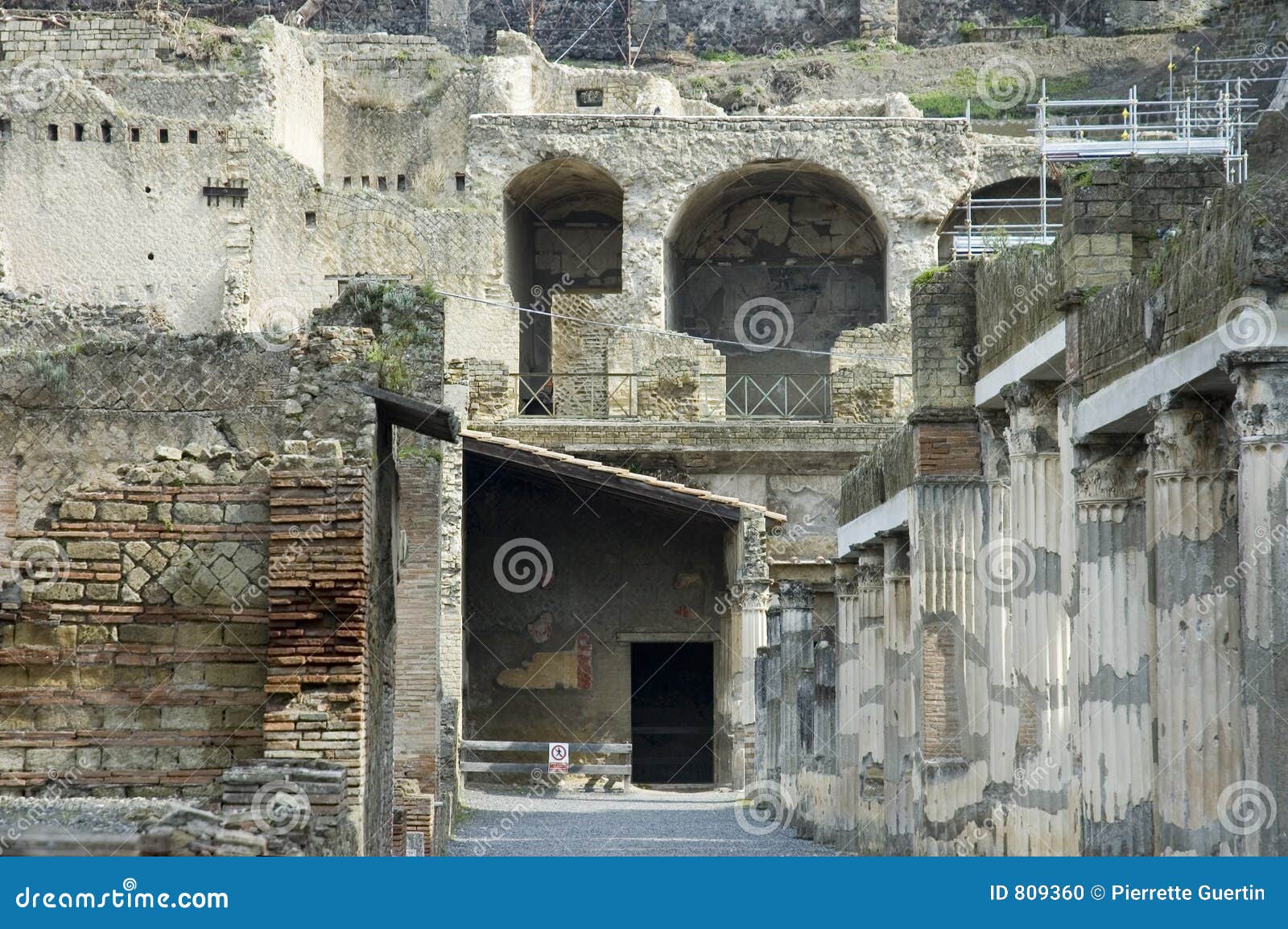 herculaneum excavations 7