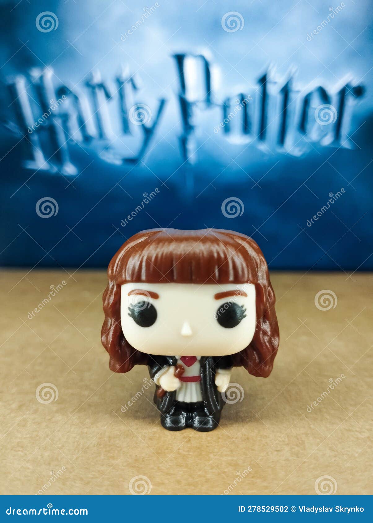 Hermione Granger Figurine. Funko Kinder Joy Harry Potter Toy Series  Editorial Photography - Image of sorcerer, character: 278529502