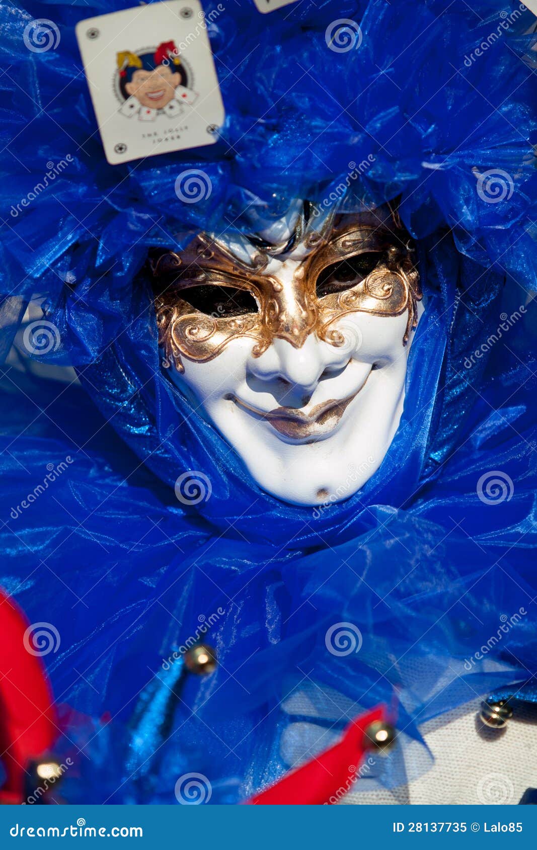 Het blauwe masker van de joker in Venetië tijdens Carnaval