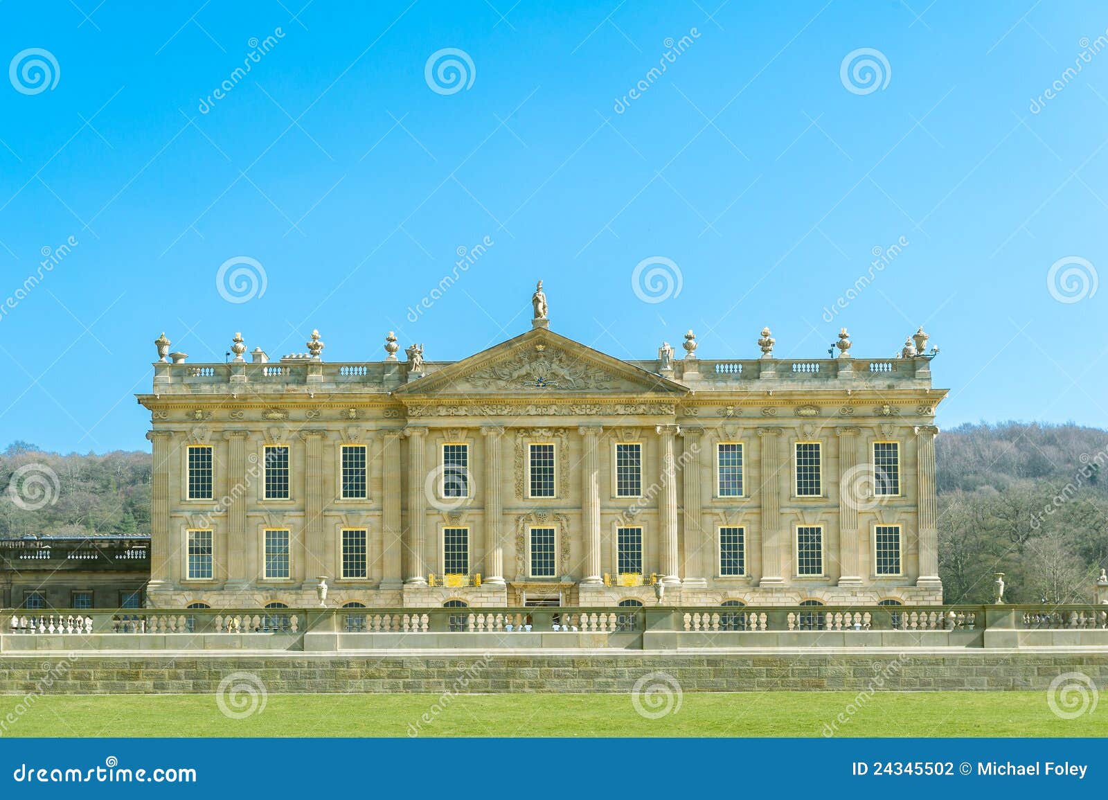 Het Huis van Chatsworth redactionele fotografie. Image of leuningen