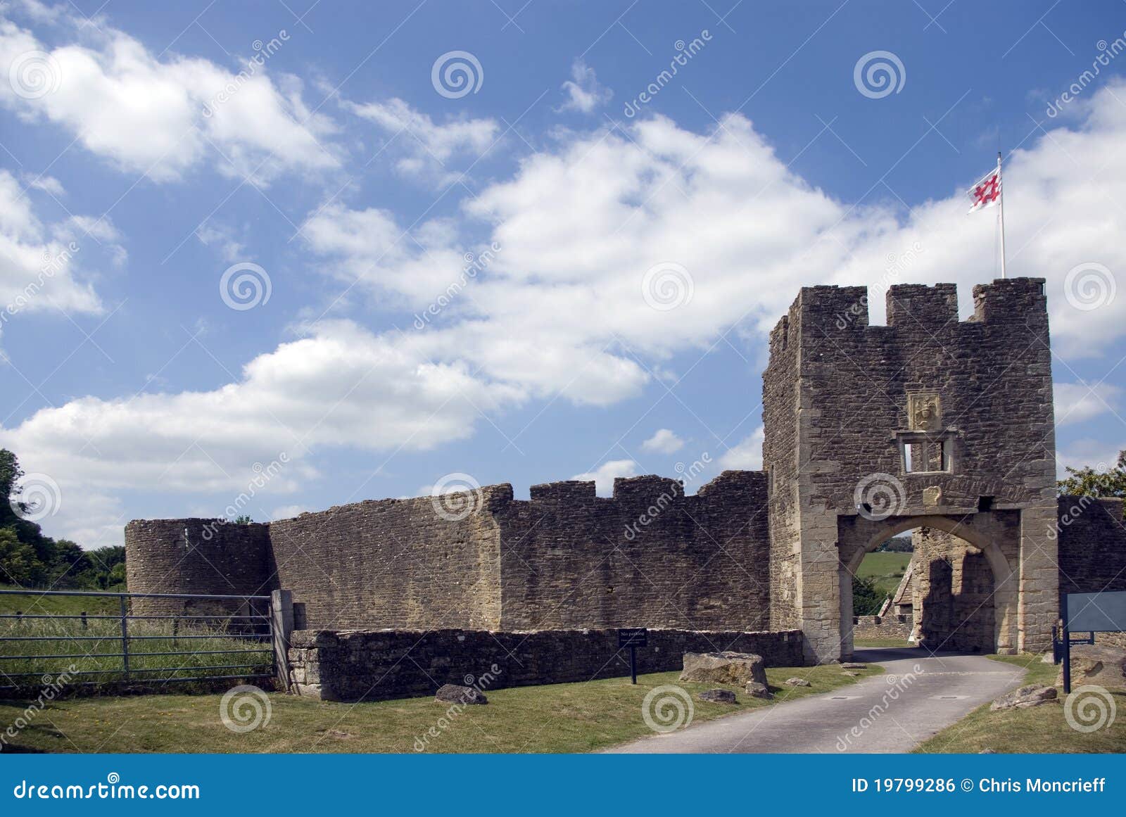 Het Kasteel van Hungerford van Farleigh. Het oosten gatehouse van het Kasteel van Farleigh Hungerford bouwde rond 1430 door Lord Walter Hungerford in Fareigh Somerset Engeland.