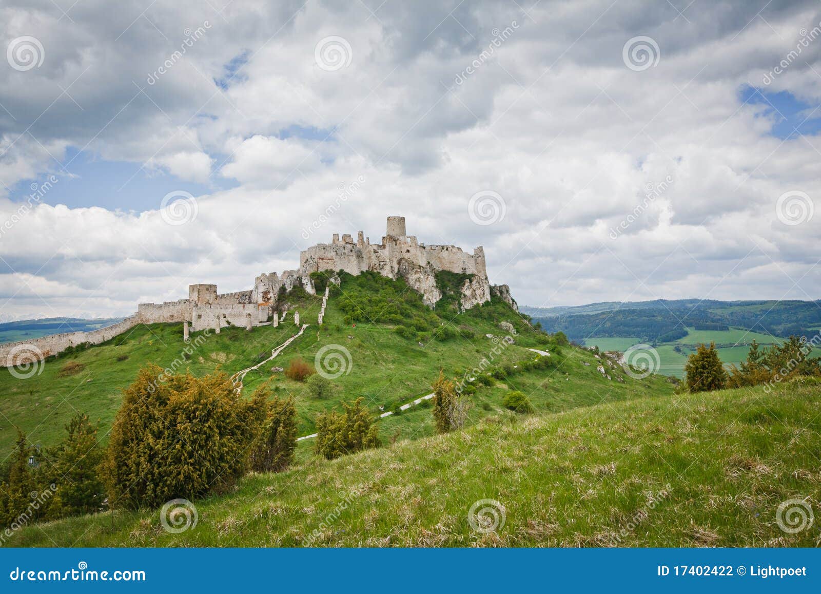 Het kasteel van Spissky hrad in Slowakije, de werelderfenis vermeld monument van Unesco