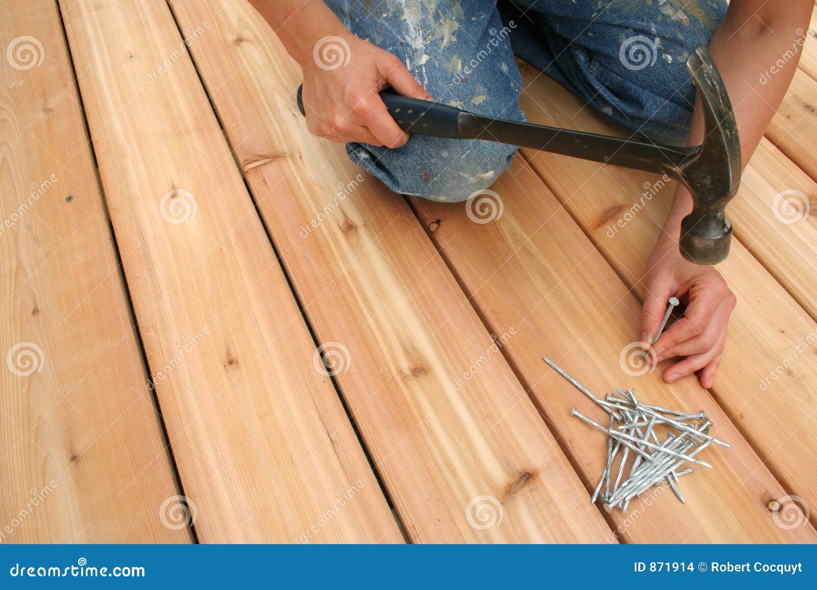 Het nagelen stock foto. Afbeelding bestaande uit houtbewerking - 871914