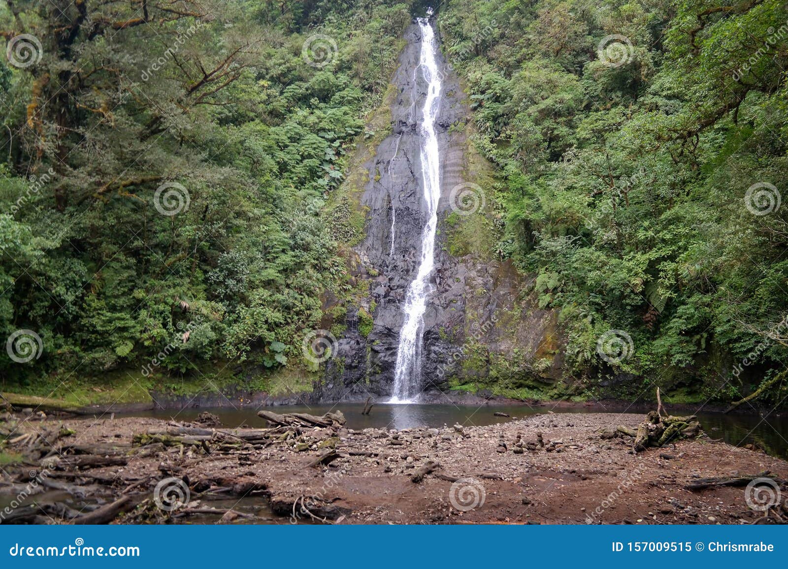 the hidden treasure watefall (catarata tesoro escondido)near bajos del toro, costa rica