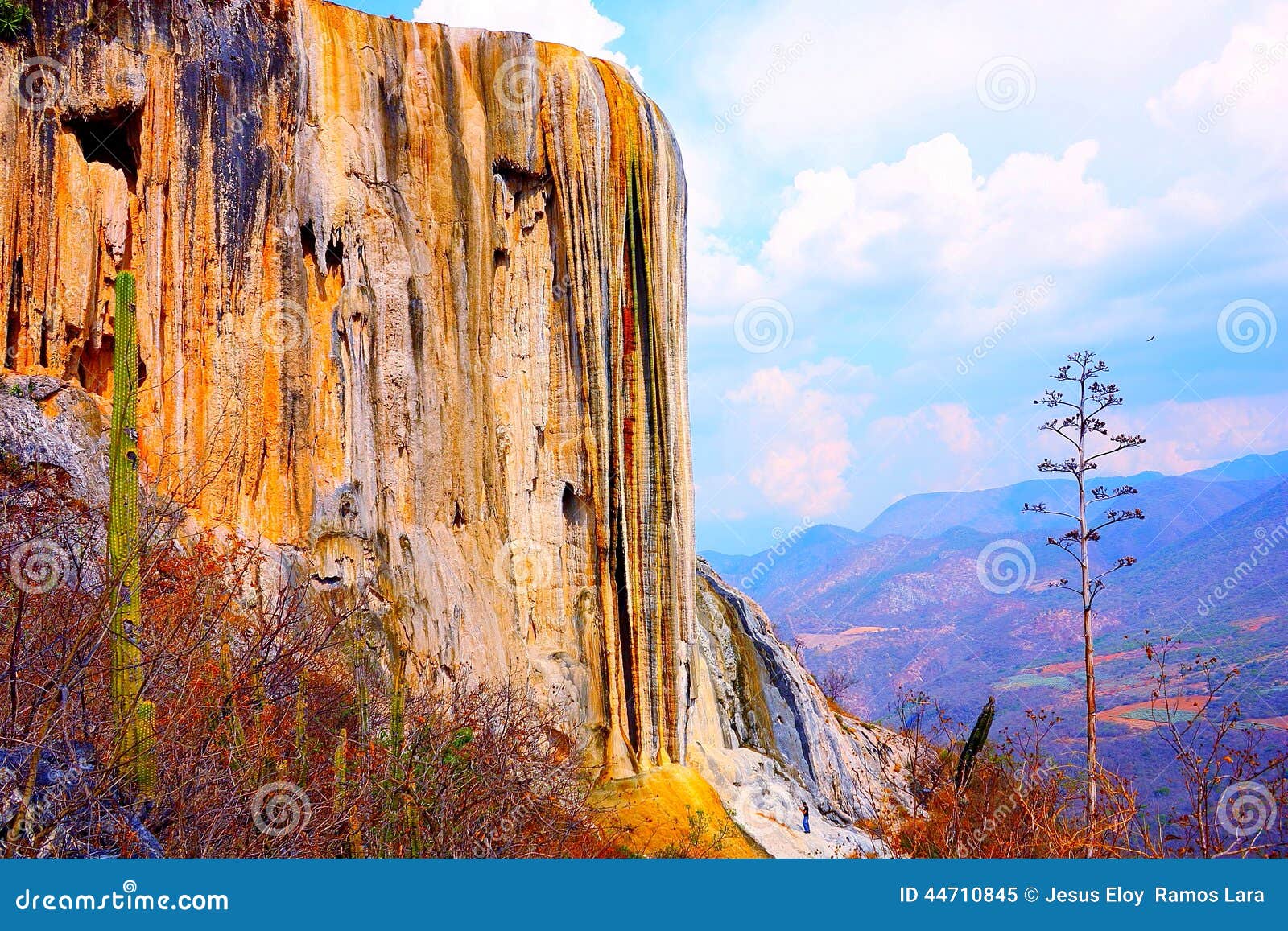 hierve el agua, petrified waterfall in oaxaca v