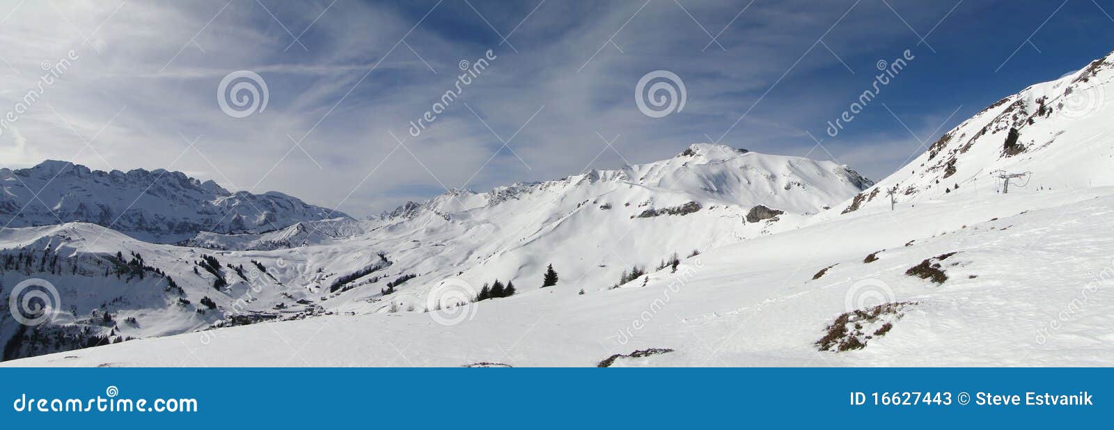 High alpine ski area stock image. Image of piste, europe 16627443