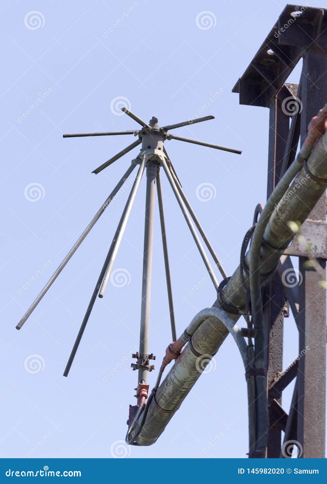 496 Photos de Antenne De Radio Amateur - Photos de stock gratuites et  libres de droits de Dreamstime