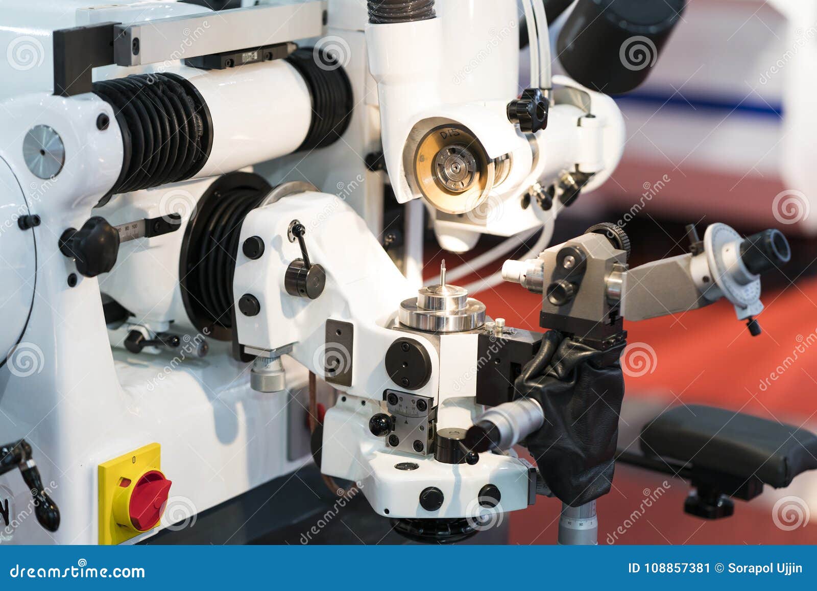 High Precision Carbide Cutting Tool Grinding by CNC Automatic Gr Stock