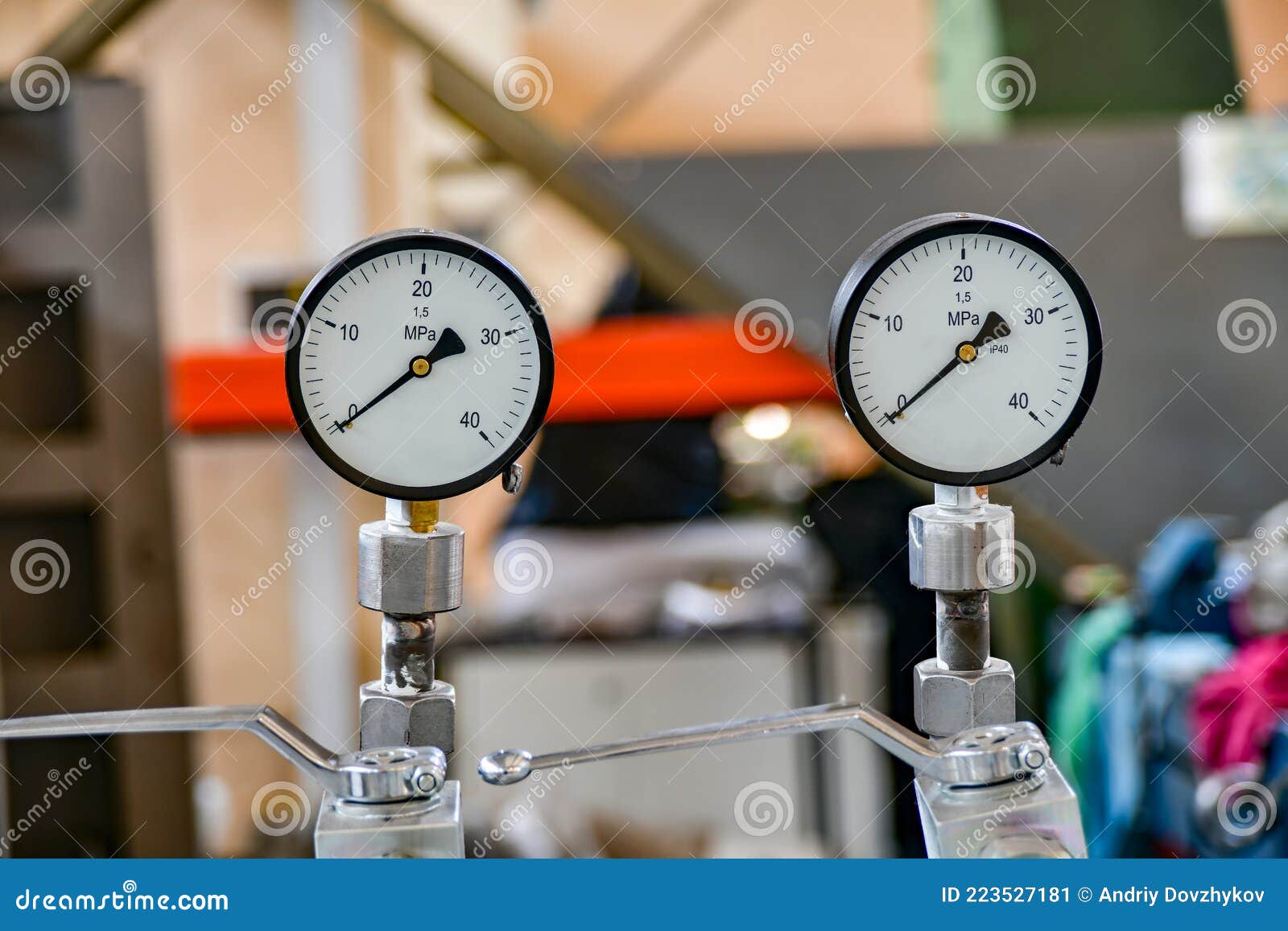 High Pressure Gauges on the Hydraulic Oil Pump Control Unit for the