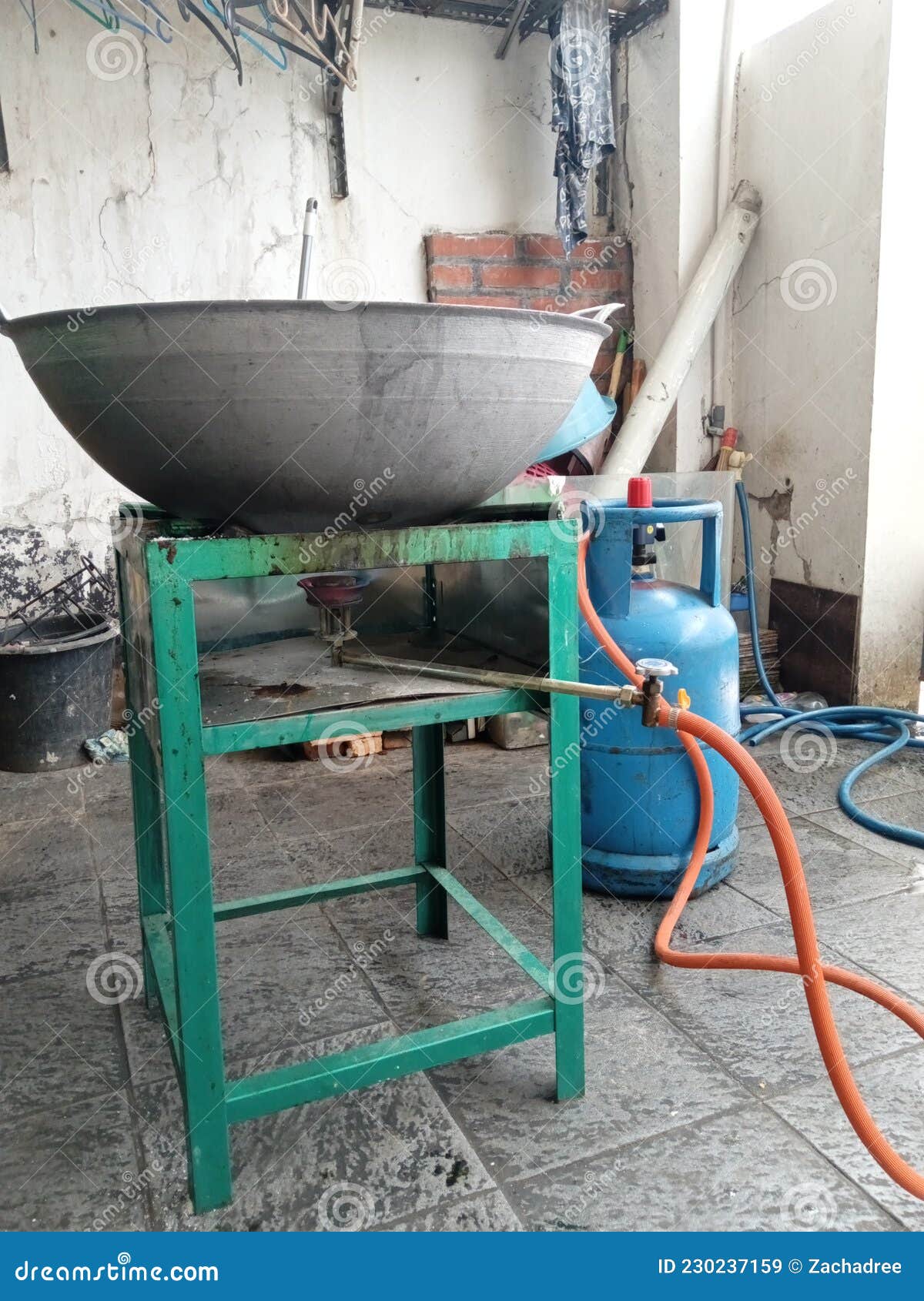 High Pressure Stove and Gas Stock Image Image of drum, floor 230237159