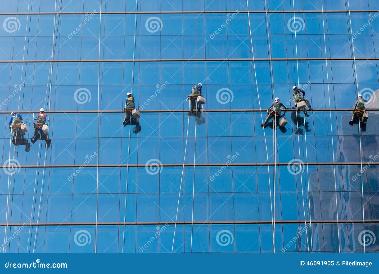 High Rise Window Washers editorial image. Image of office 46091905