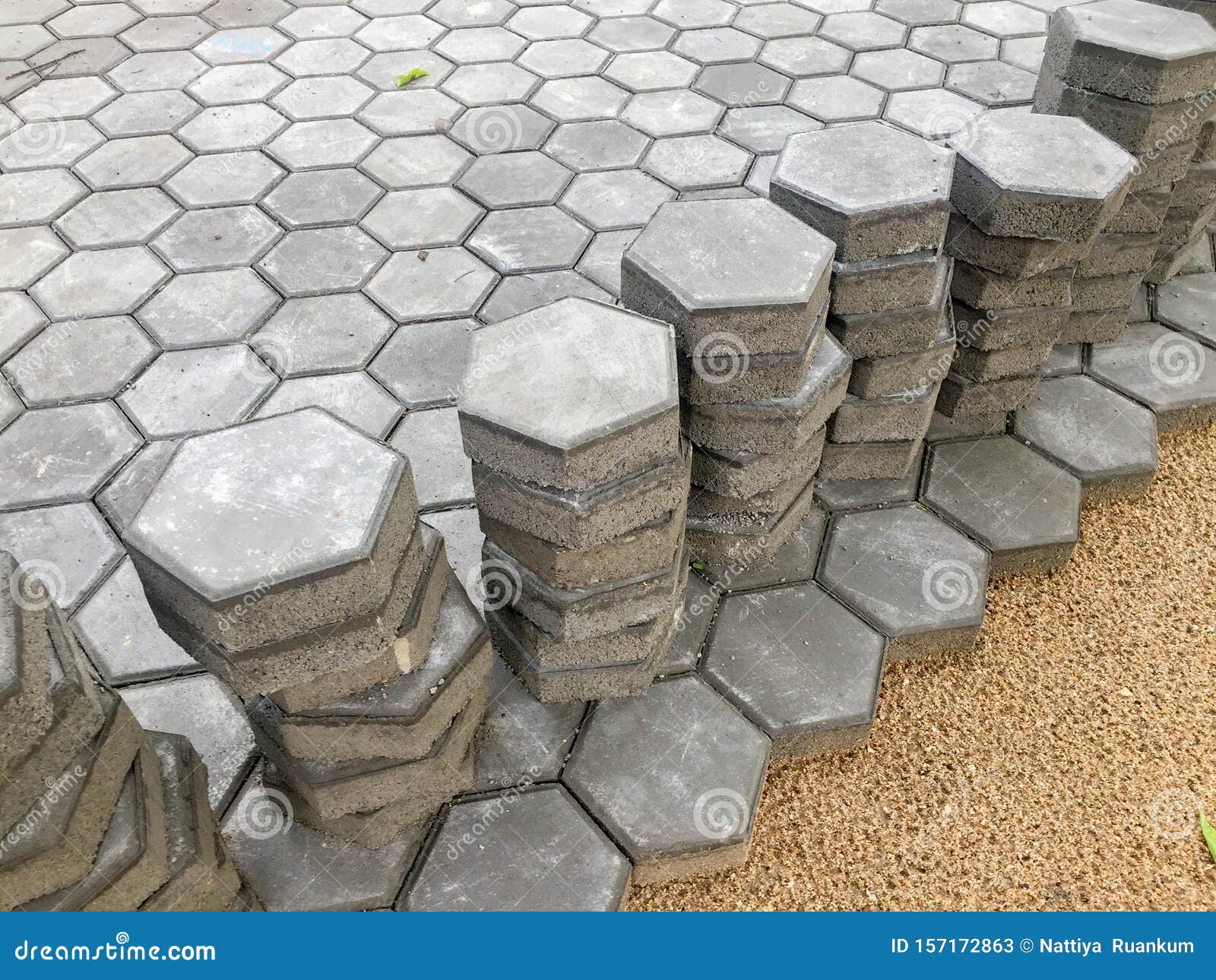 High Strength Tiles Paver Cement Blocks Concrete Floor Or