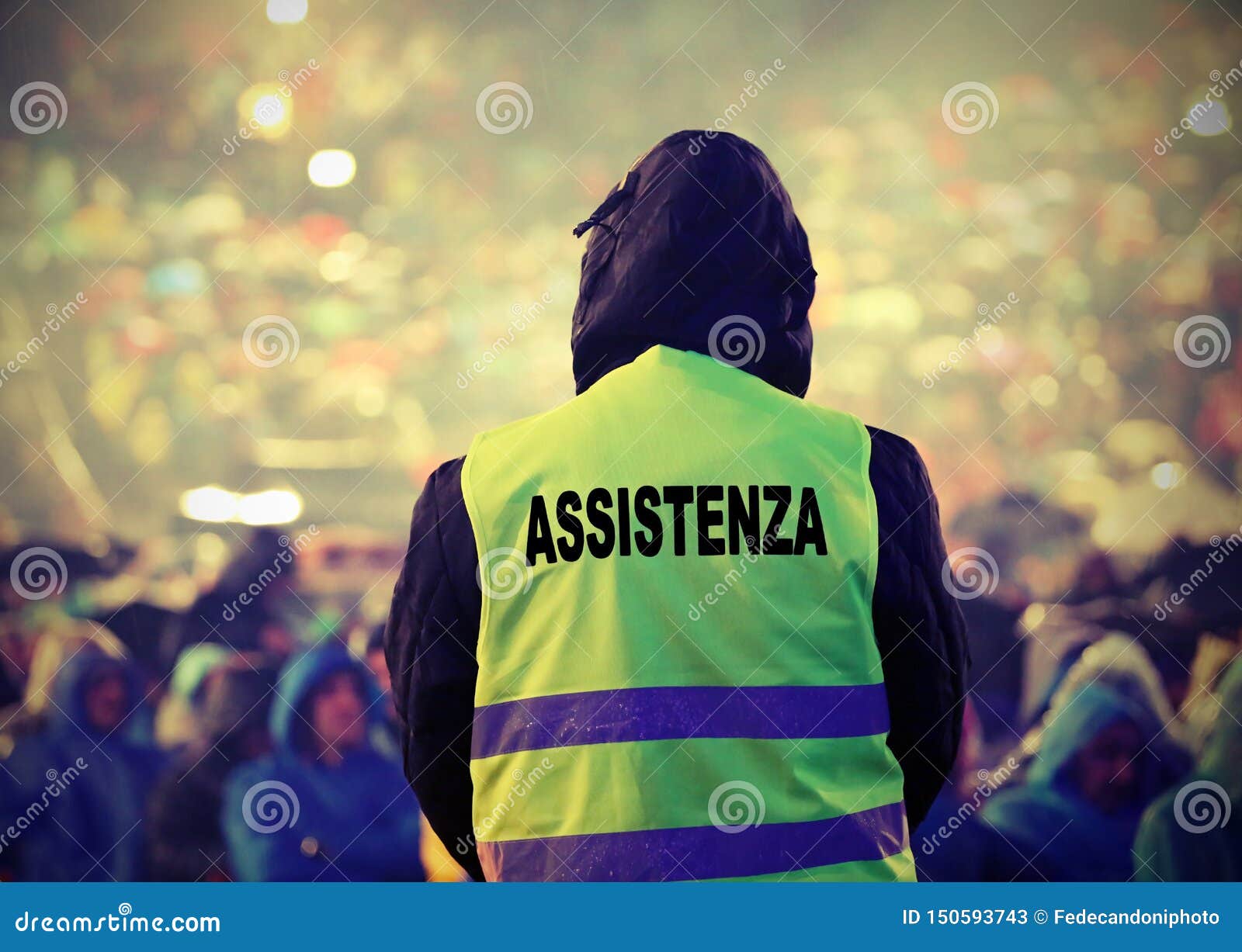 high visibility jacket with text assistance in italy and old ton