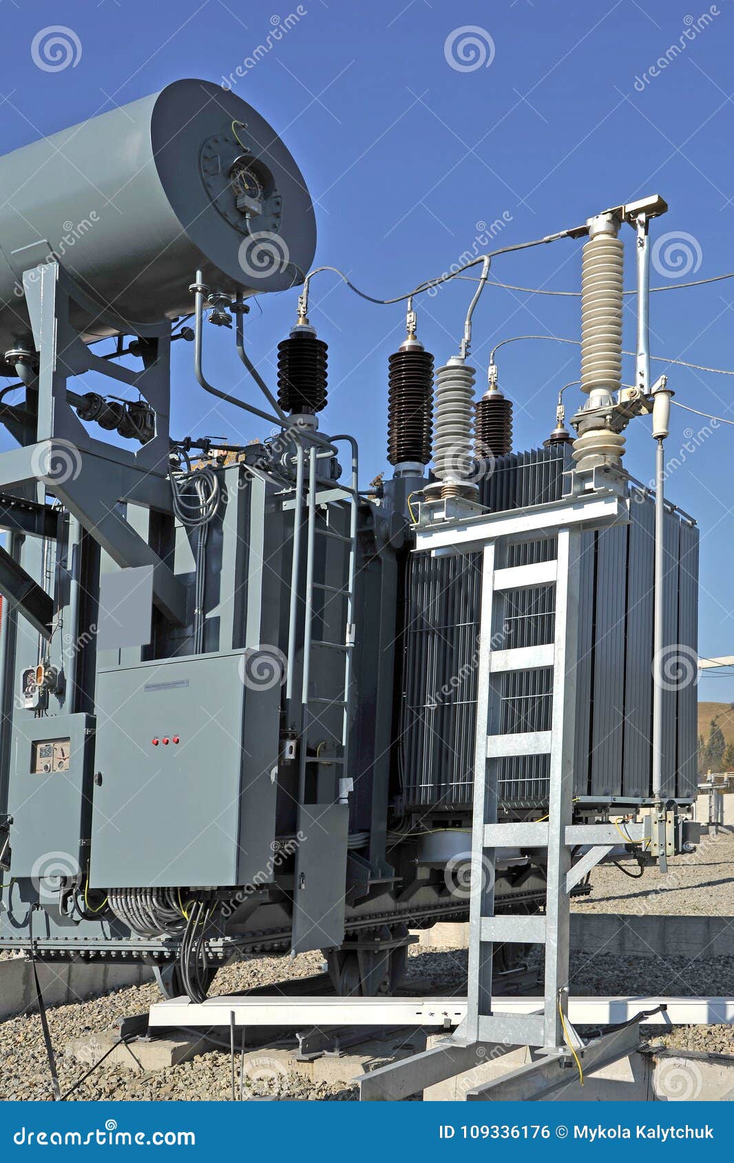 High Voltage Oil-filled Power Transformer on Electrical Substati Stock