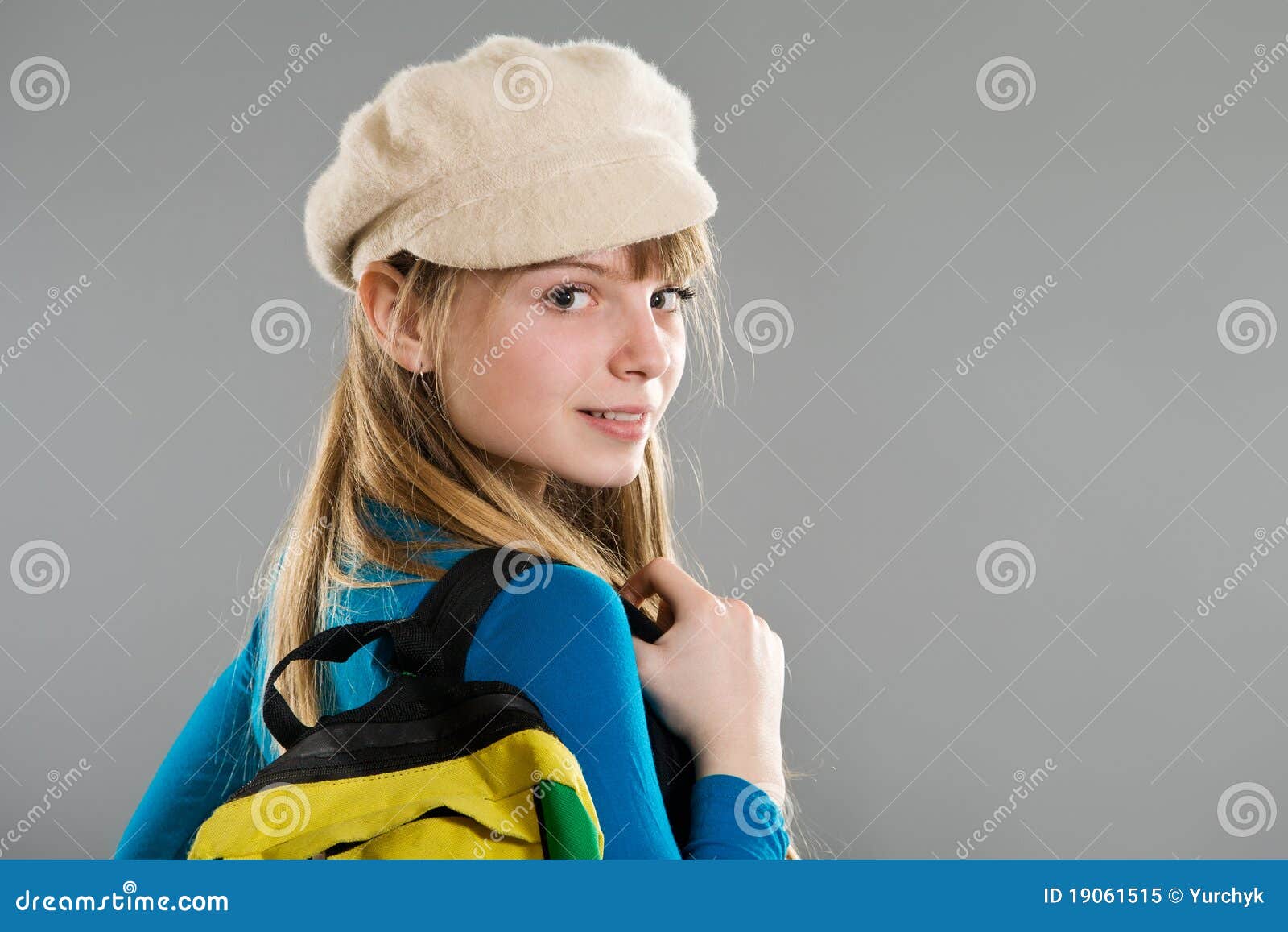 Girl is midget foto 25