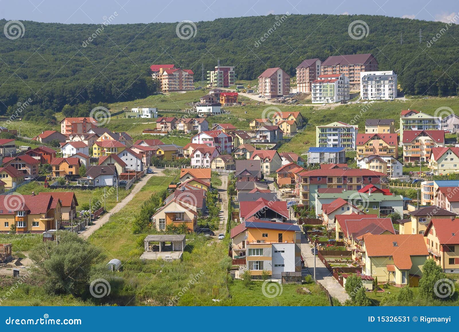 Hillside housing estate stock image. Image of contemporary 15326531