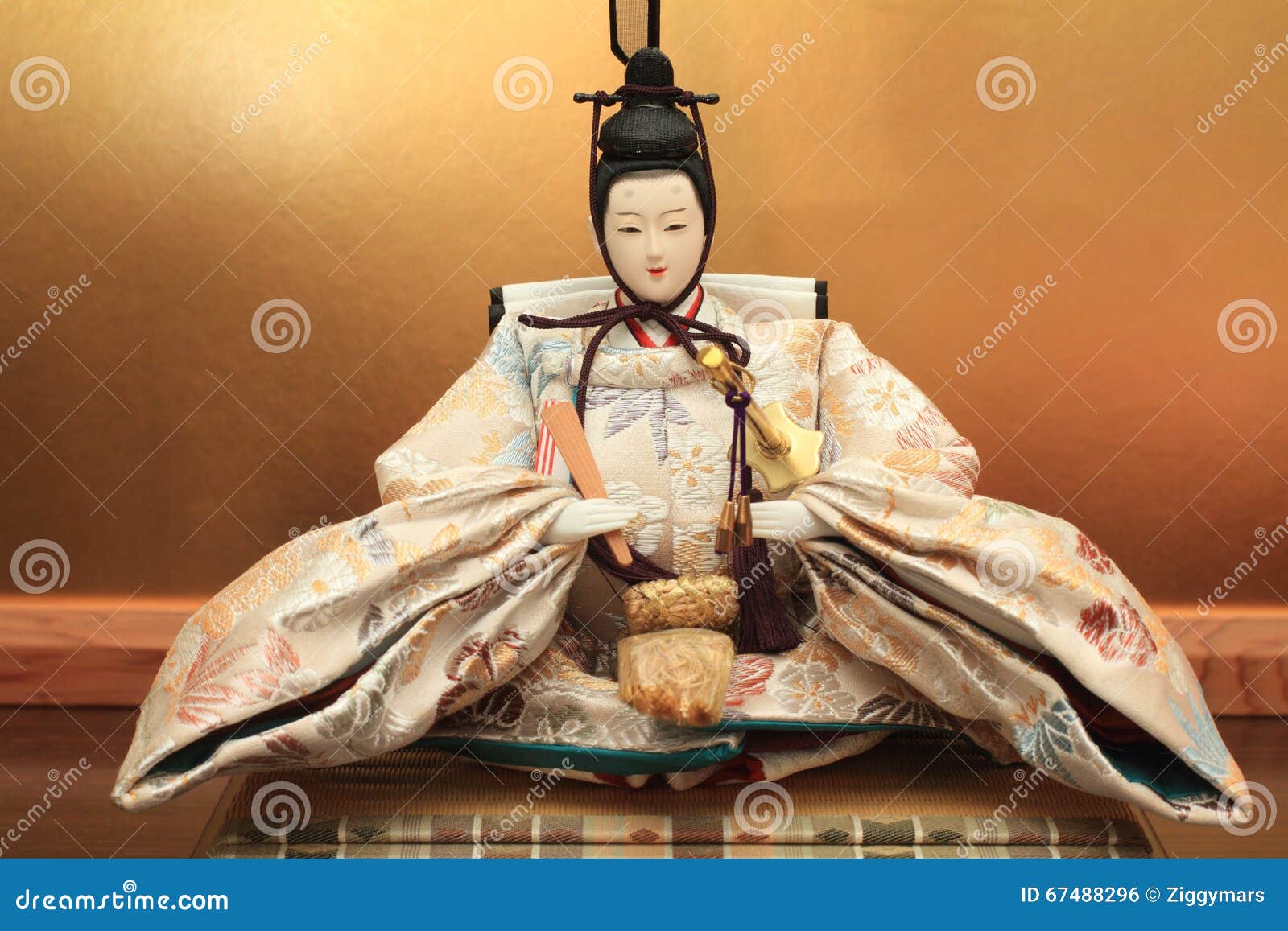 hina doll (japanese traditional doll)