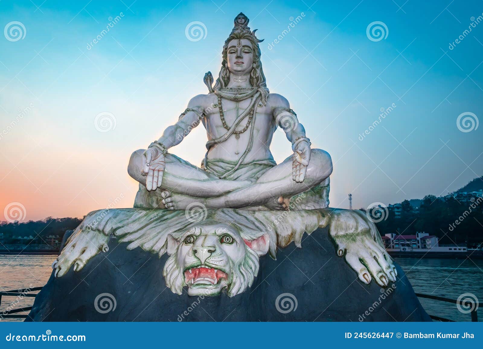 Hindu God Lord Shiva Statue in Meditation Posture with Dramatic ...