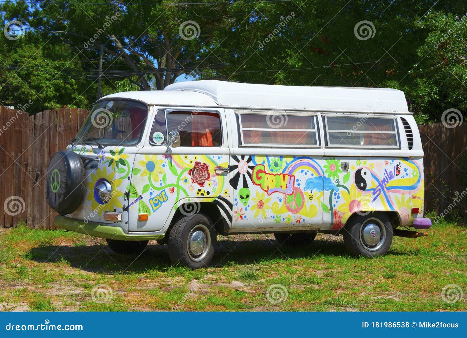 Hippie Volkswagen 1970 VW Camper Van with Love and Groovy Artwork Hand  Painted on the Outside Editorial Stock Photo - Image of hippie, parked:  181986538