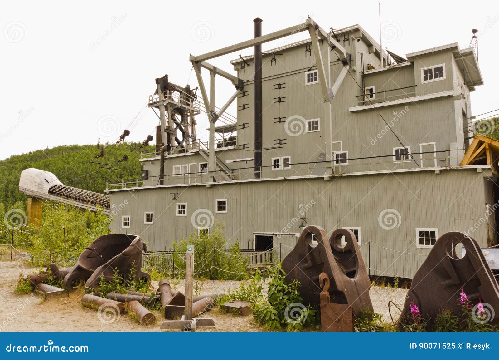 gold rush thistle creek dredge dry gold rush thistle creek dredge dry