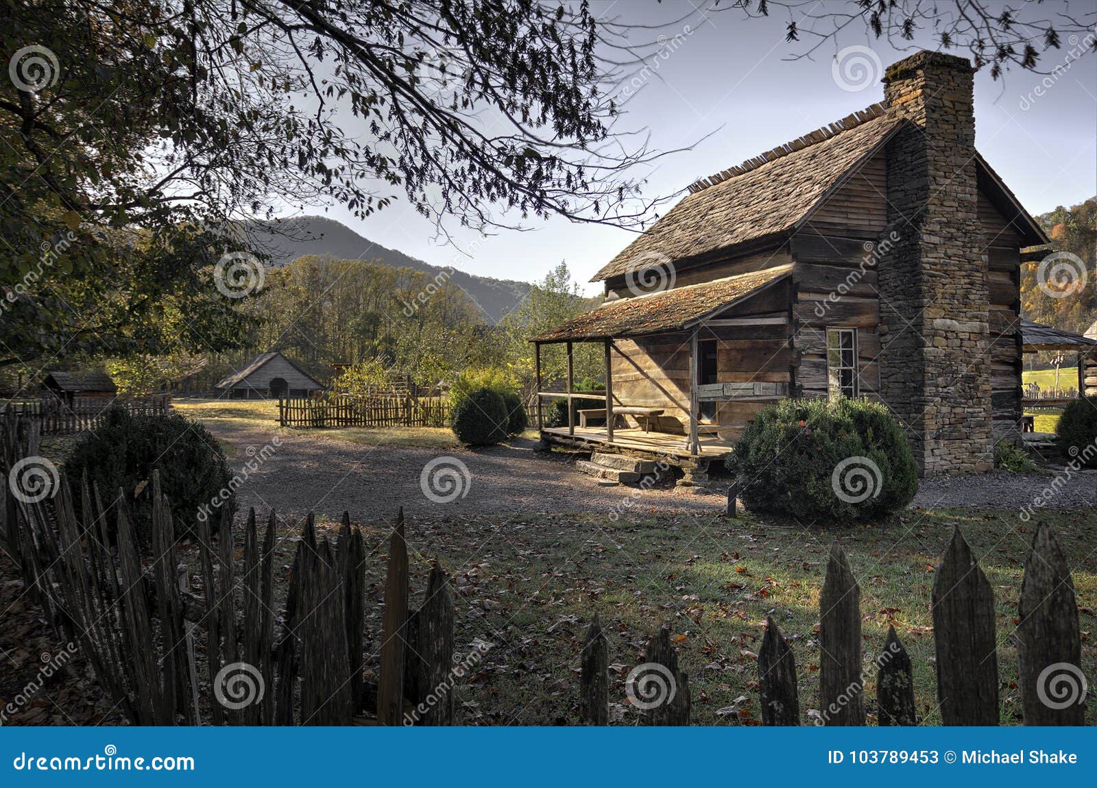 oconaluftee mountain farm museum great smoky mountains national