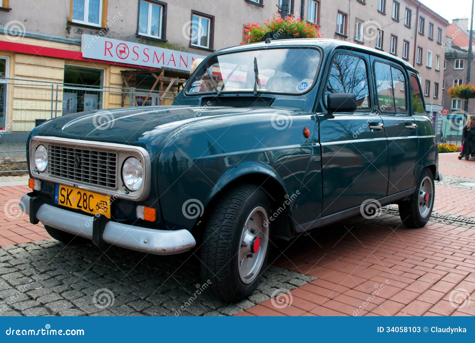 Historic Vehicle Parade editorial stock photo. Image of beautiful
