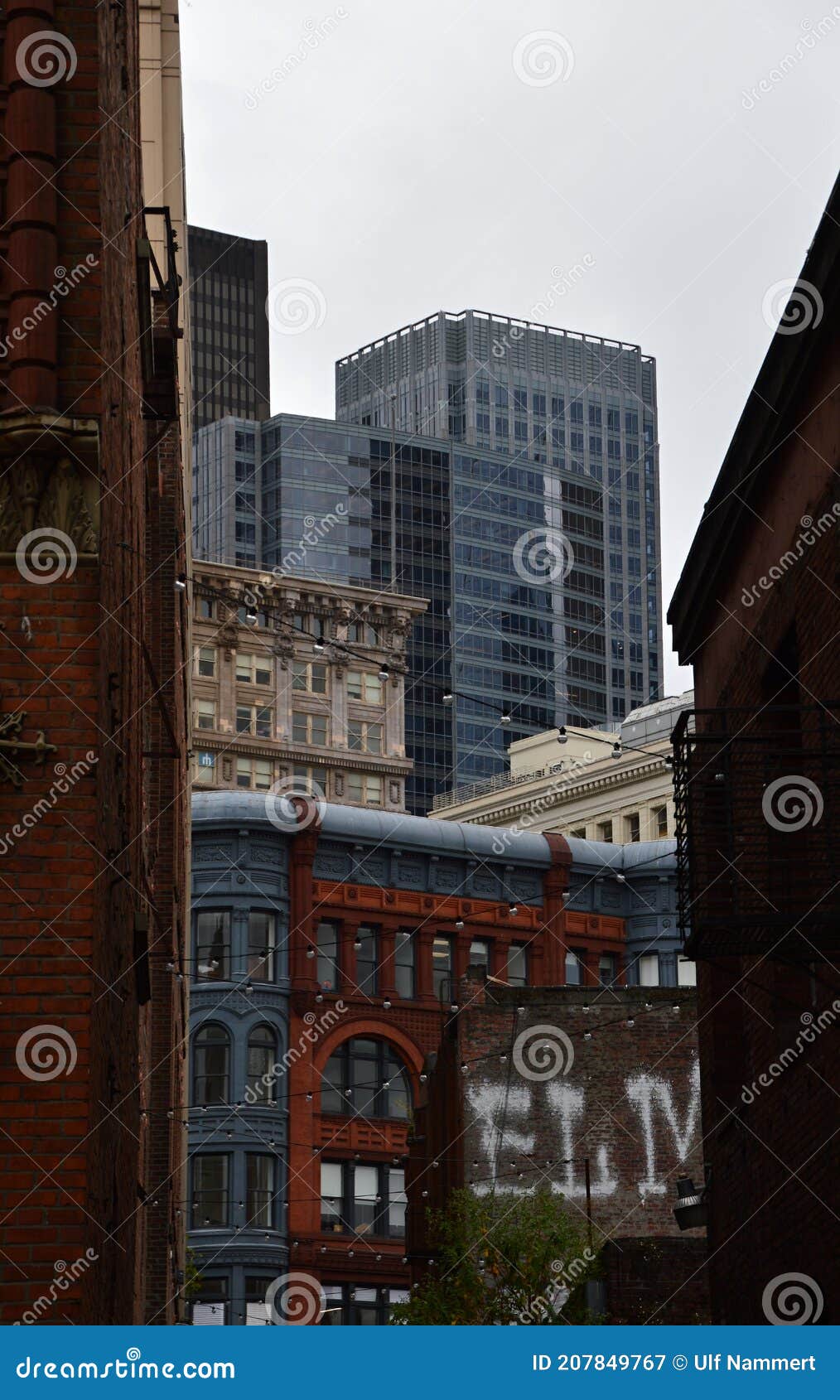 historical and modern buildings in dowtown seattle at the puget sound, washington