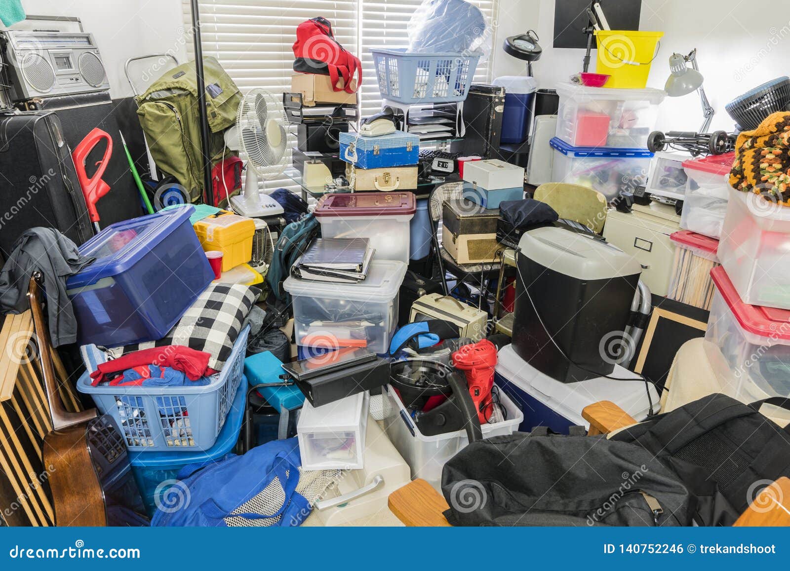 https://thumbs.dreamstime.com/z/hoarder-room-packed-stored-items-hoarder-room-packed-stored-boxes-electronics-files-business-equipment-household-140752246.jpg