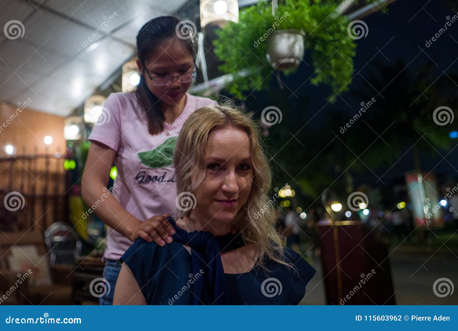 Hoi An Vietnam April 19 2018 Caucasian Girl Enjoys Neck Massage In Hoi An Editorial