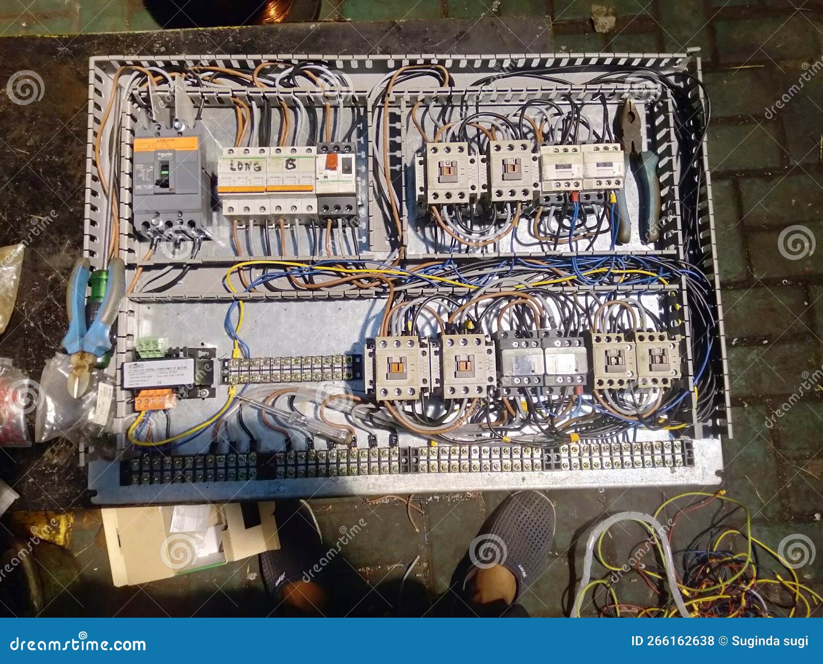 Hoist control wiring stock photo. Image of crane, hoist 266162638