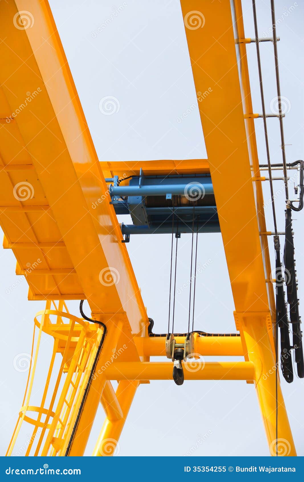 Hoist on the crane stock image. Image of yellow, girder 35354255