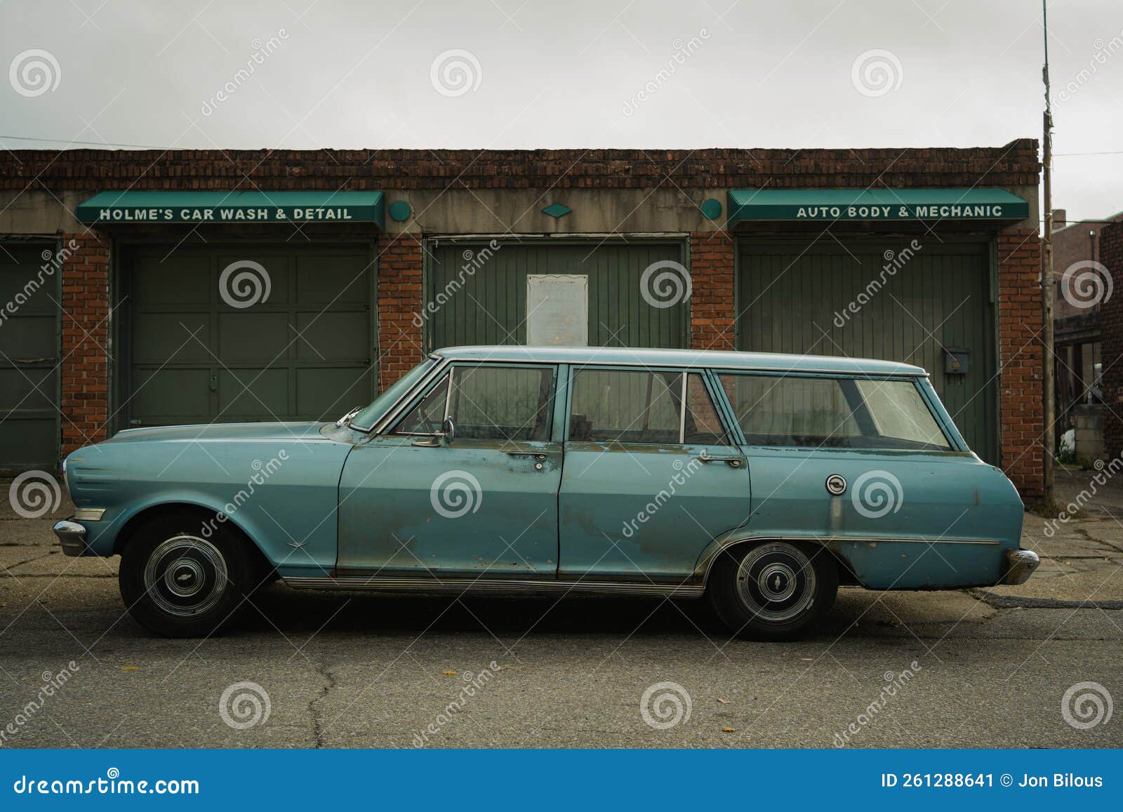 Holmes Car Wash, Baltimore, Maryland Editorial Photo Image of wheel, tire 261288641
