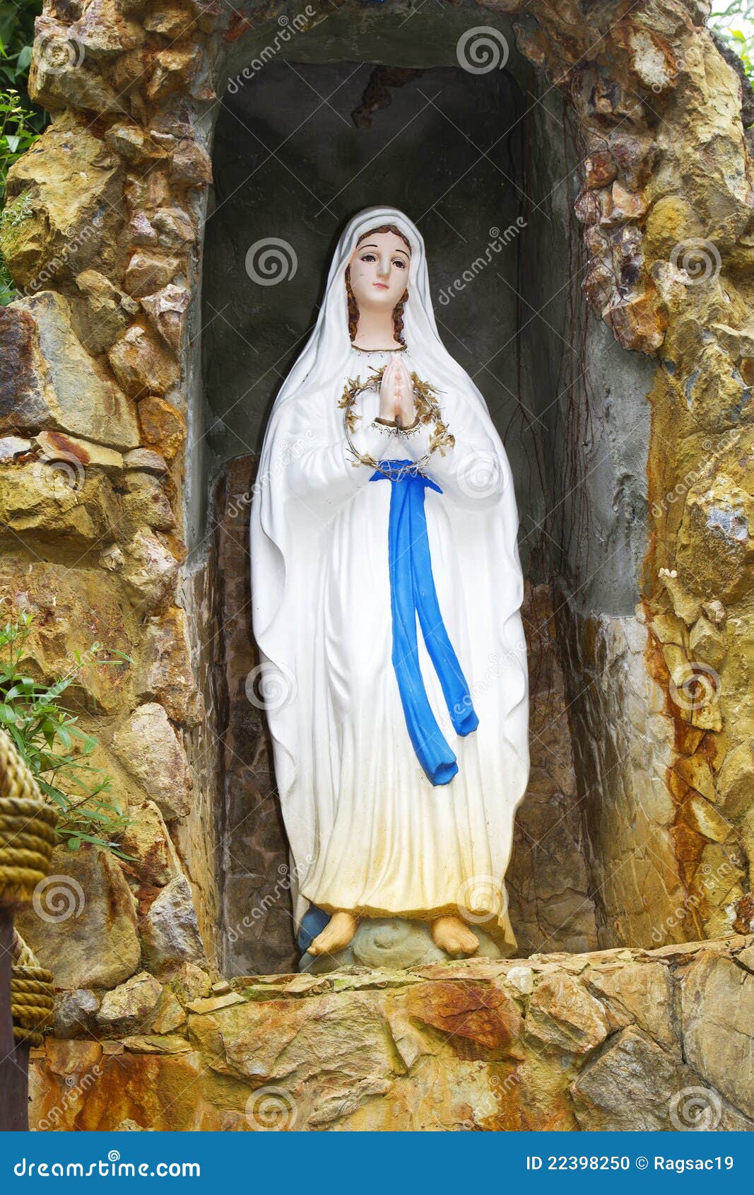 Holy Mary statue stock photo. Image of religious, virgin 22398250